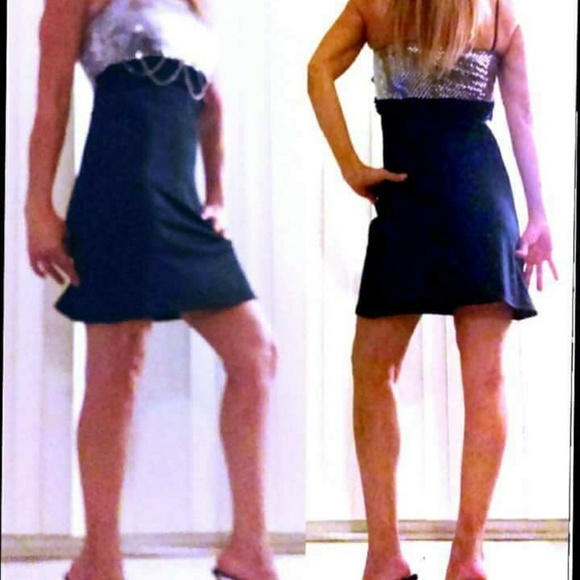 Party Dresses - Picture 3 of 6